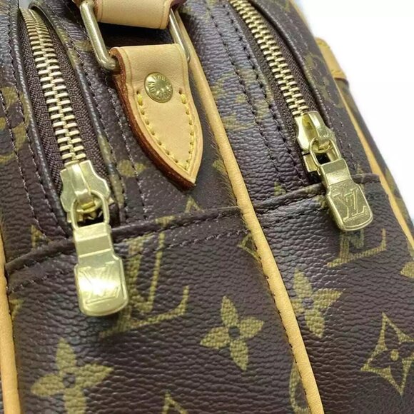 100% Authentic LOUIS VUITTON Reporter PM Monogram Shoulder Bag 675-102224 - Picture 10 of 14